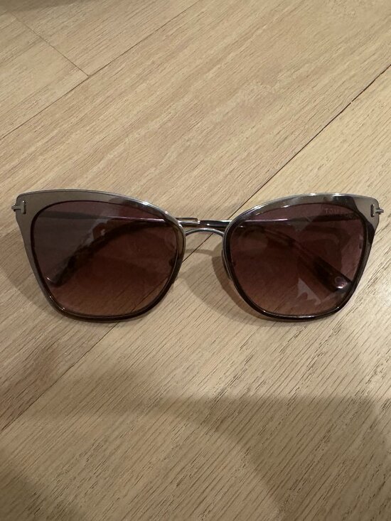 Tom Ford Faryn Cat Eye Sunglasses Tf843 12u Titanium Authentic main image 7